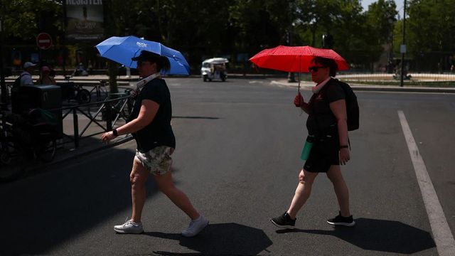 France records around 1,000 additional deaths amid extreme heat wave leading to European records