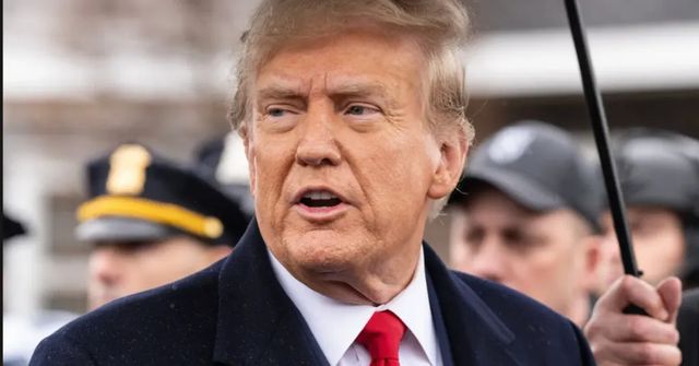 Trump chce, aby škody způsobené Íránem, byly hrazeny ze zmrazeného majetku
