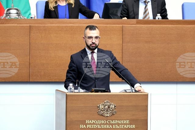 Димитър Здравков от „Прогресивна България” бе избран за председател на комисията по образование