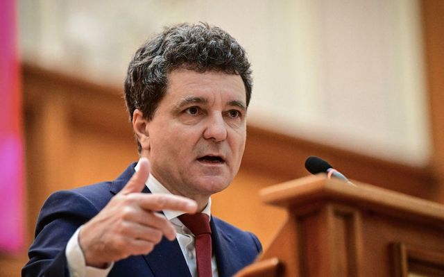 Nicușor Dan afirmă că, pe zona cyber, serviciile de informații din România au avut „un sprijin decisiv în alegerile din Republica Moldova”