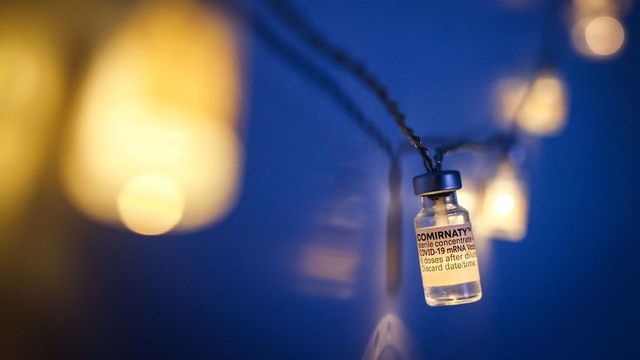 Pfizer dă în judecată o angajată care ar fi furat date secrete despre vaccinul său