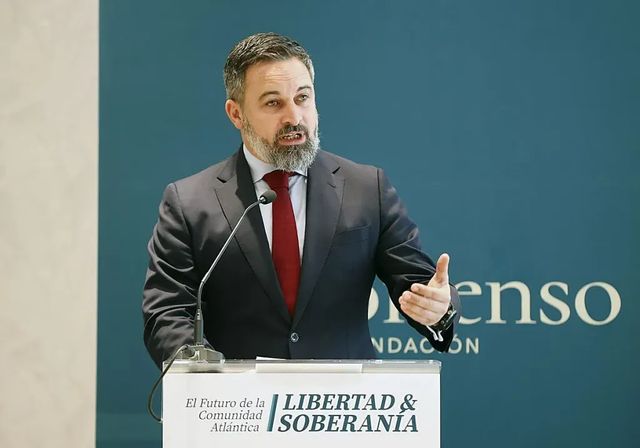 PSOE y PP se unen para pedir al Tribunal de Cuentas que audite la fundación de Vox