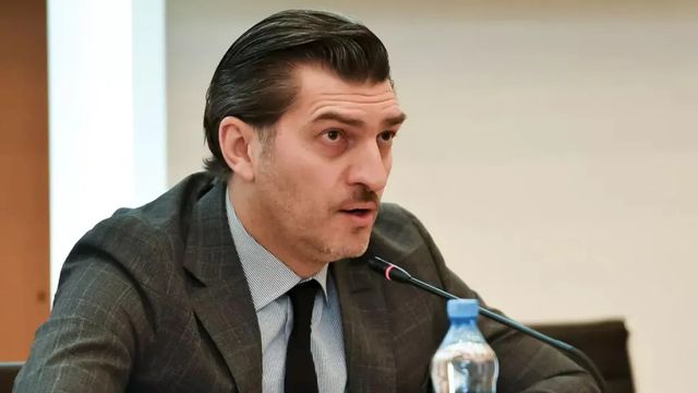 Ensueño Georgiano elige al exfutbolista euroescéptico Mikheil Kavelashvili como su candidato a la presidencia