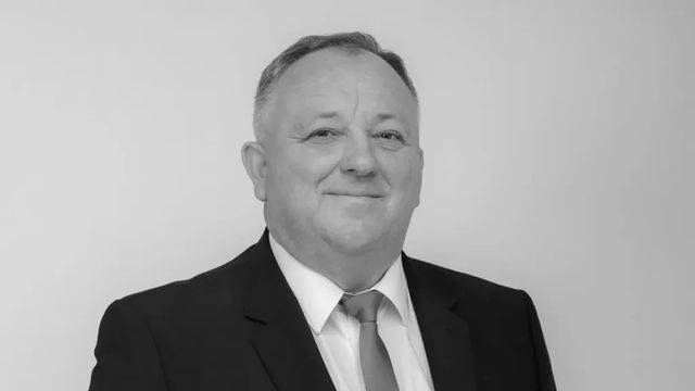 Damian Diniș, primarul localității hunedorene Băița, a murit după ce a fost prins sub un tractor