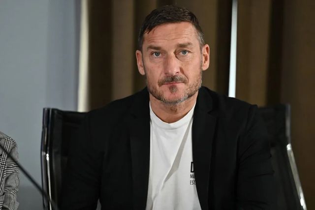 Francesco Totti indagato per abbandono di minore, la Procura di Roma chiede l’archiviazione