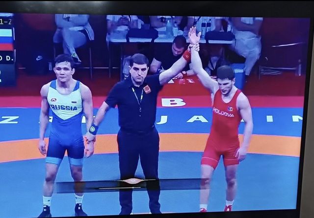 Vitalie Eriomenco cucerește aurul la Campionatul European de lupte greco-romane U-23
