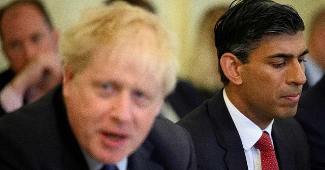 Двама ключови министри от правителството на Борис Джонсън подадоха оставки
