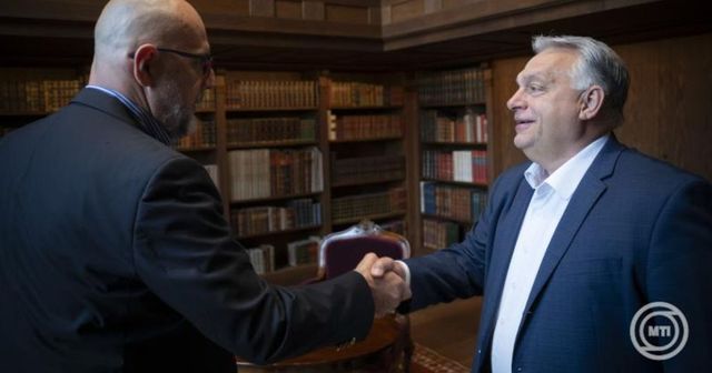 Kelemen Hunor anunță că îl susține pe Viktor Orban la alegeri: 92% dintre maghiarii din România merg către el