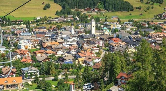 Donna uccisa a San Candido, caccia all'omicida