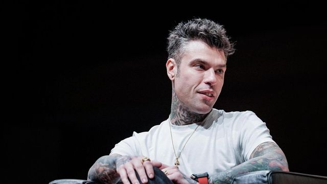 Fedez indagato, la Rai lo cancella dal nuovo programma di Cattelan