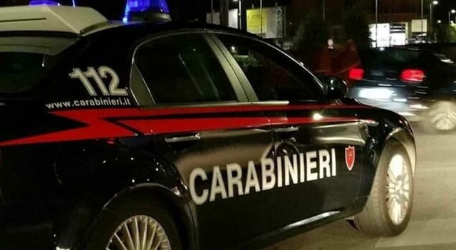 Bari, uccide con un colpo di pistola la moglie 83enne e si toglie la vita