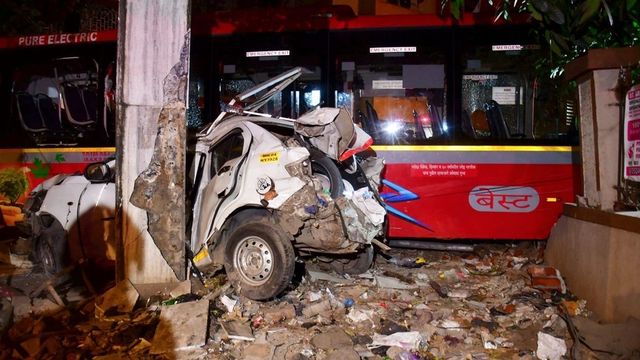 4 dead, 29 hurt as BEST bus rams vehicles, pedestrians in Mumbai