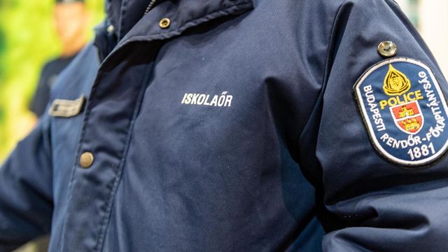 Arccal földre lökött egy 9 éves gyereket egy iskolaőr
