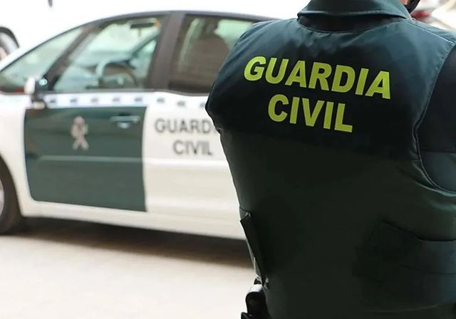 Detenido en Mieres por agredir sexualmente a una joven y arrojarla a un barranco en Lena
