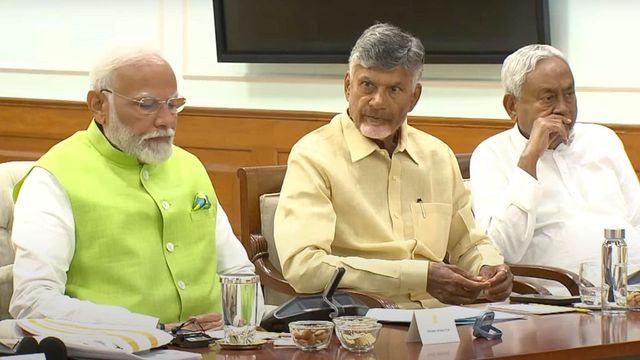 Chandrababu Naidu, Nitish Kumar back proposal to make Narendra Modi leader of NDA