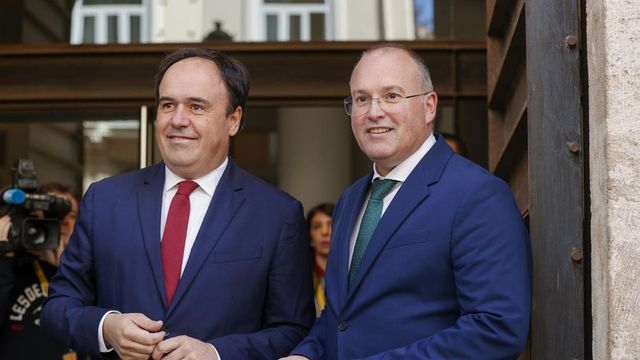 Llorca en su promesa como president: “Pido perdón a las víctimas, no estuvimos a la altura”