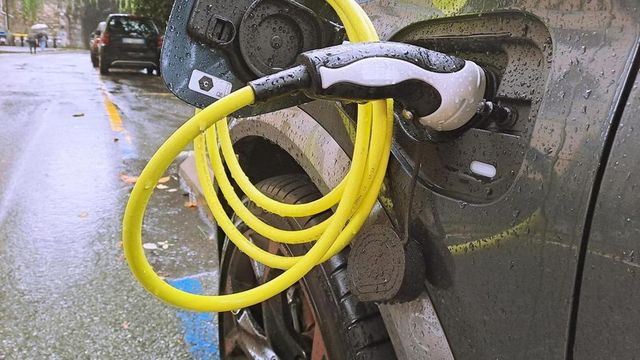 Ribera, stop auto diesel-benzina nel 2035 dà prevedibilità