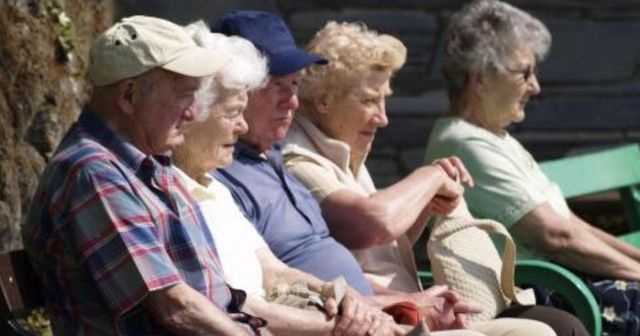 Vârsta de pensionare va crește în România la 67 de ani