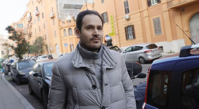 Caso Garlasco, oggi di nuovo in aula: battaglia su impronte e Dna