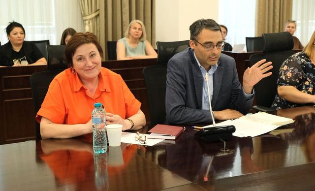 Noi facilități pentru elevii și tinerii de etnie romă, începând cu anul de studii 2026–2027, elevii și tinerii de etnie romă vor beneficia