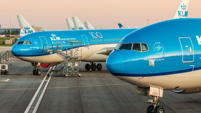 Júliustól legalább két hónapra leállítja tel-avivi járatait a KLM