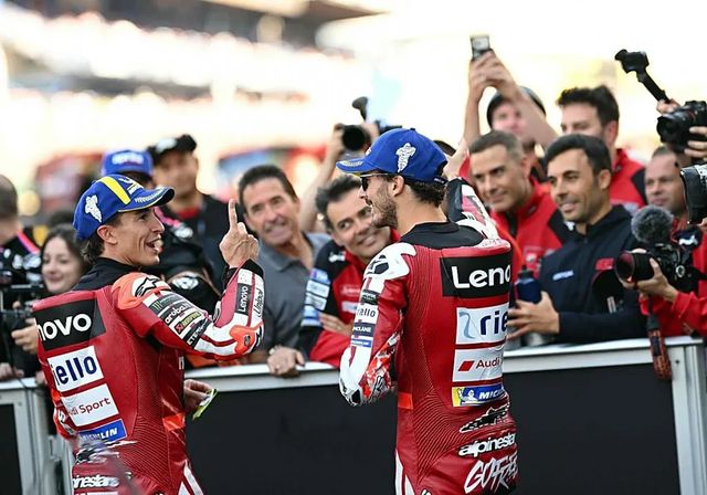 Pole de Pecco Bagnaia y récord de Marc Márquez