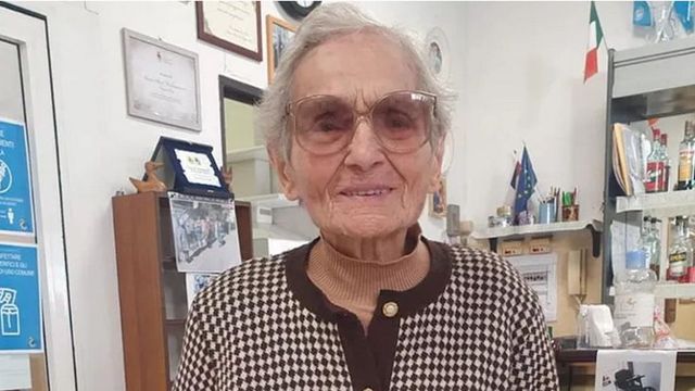 Nonna Giuseppina Molinari morta a 104 anni, era stata sorpresa a guidare con la patente scaduta