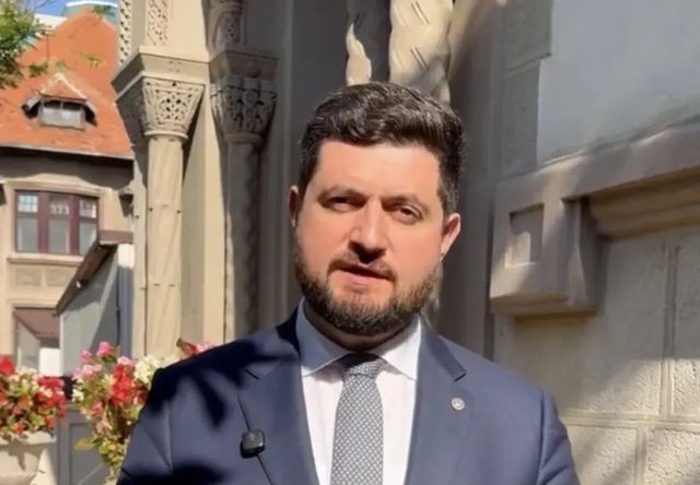 Junghietu a îndemnat populația să reducă consumul de energie electrică în orele de vârf