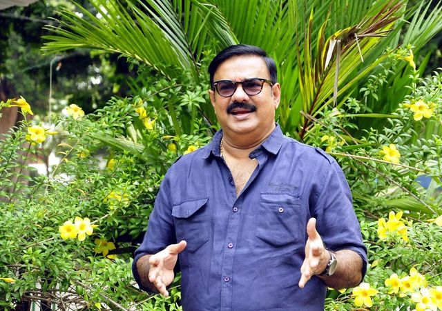 Two youths injured as bike collides with car driven by actor Maniyanpilla Raju in Kerala