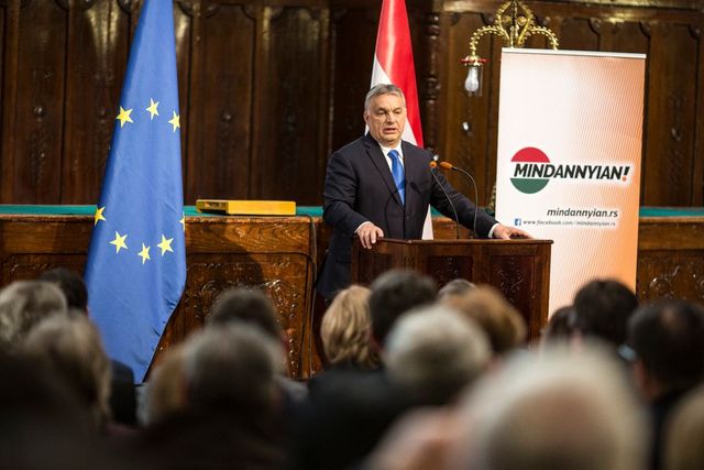 Orbán Viktor: Csak a Fidesz alkalmas arra, hogy kiálljon a magyarokért Brüsszelben