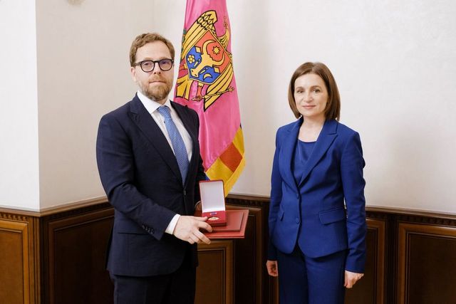 Ambasadorul Lituaniei în Moldova, decorat cu Ordinul Onoarei