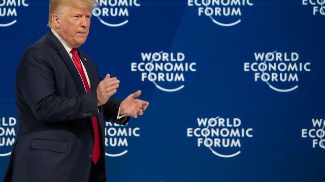 Trump a publicat mesajele primite de la Macron și Rutte