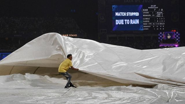 Struggling Kolkata face added headache as rain threat looms at Eden Gardens