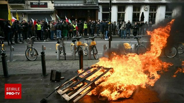 Haos la Bruxelles. Mii de fermieri au blocat capitala Belgiei