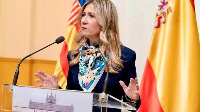 Clavijo niega que Euskadi y Cataluña queden fuera del reparto de menores