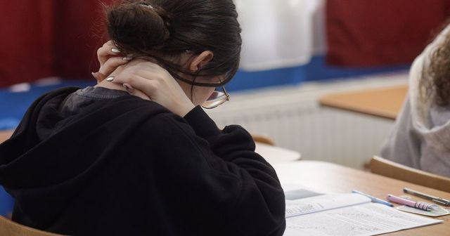 Subiectele la Română de la Evaluarea Națională 2026 se publică azi