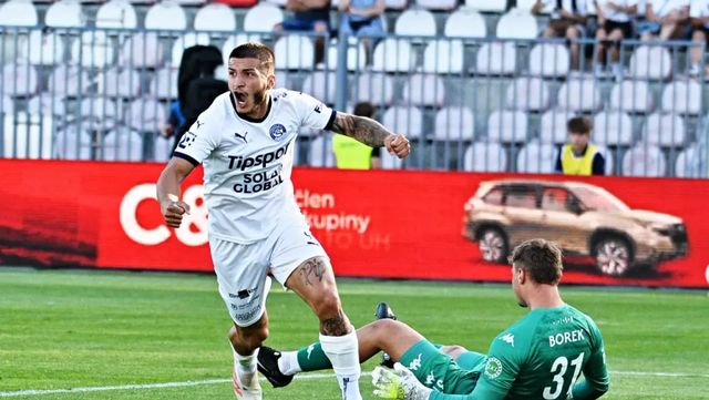 Fotbalisté Slovácka nakročili k udržení první ligy, první barážový zápas s Artisem otočili