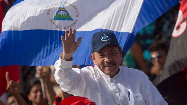 España expulsa al embajador de Nicaragua en medio de una disputa diplomática