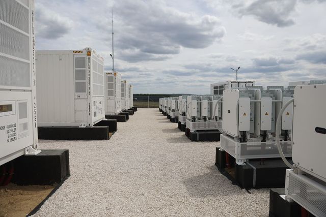 Încă un parc fotovoltaic mare cu baterii de stocare a energiei urmează a fi construit la Vadul lui Vodă