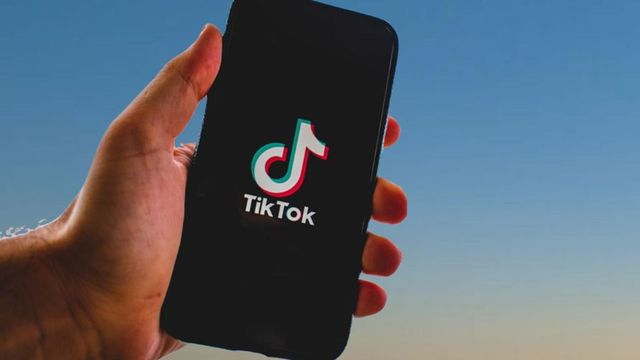 TikTok suspendă în Uniunea Europeană recompensele acuzate că provoacă dependență