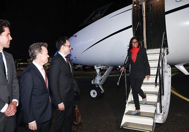 Delcy Rodríguez llega a Nueva York para verse con Trump