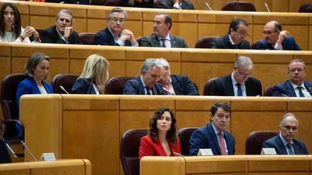 Feijóo dice que citará en el Senado a Begoña Gómez solo si Sánchez le «obliga»