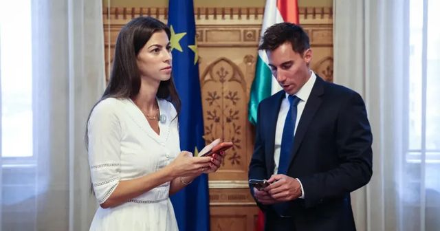 Elmarad a közmédiás meghallgatás a parlamenti bizottságban