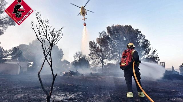 Controlado el incendio forestal declarado en Benidorm