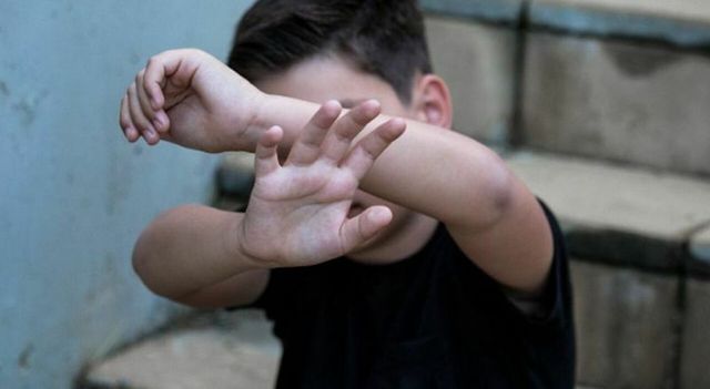 Bimbo autistico picchiato a scuola: la verità nascosta in un registratore