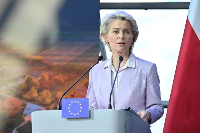 Ursula von der Leyen ar putea fi vizată de o moțiune de cenzură în Parlamentul European