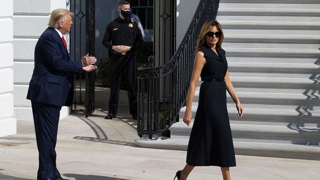 Melania Trump nu se va muta la Casa Albă