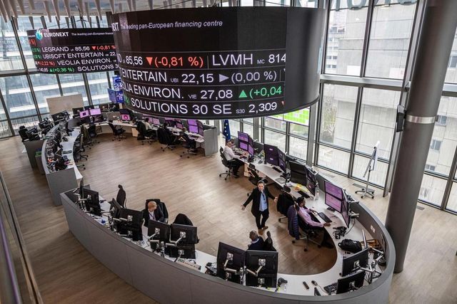 Borsa: Europa in calo, Milano -0,4%
