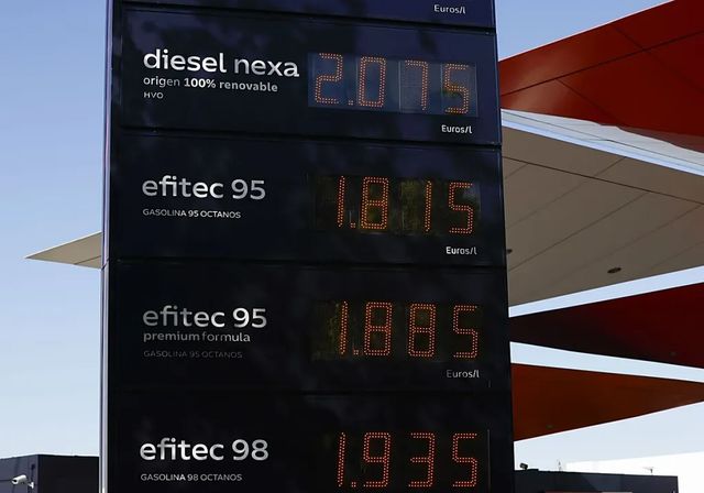 Los carburantes encadenan cinco semanas de subida y se acercan a los máximos del año