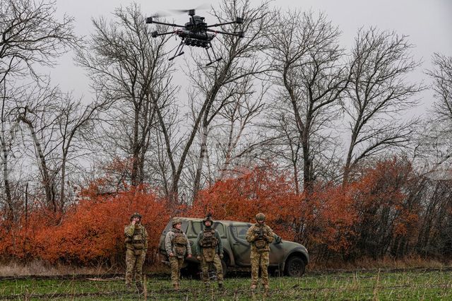 Руската ПВО е унищожила 64 украински дрона през нощта